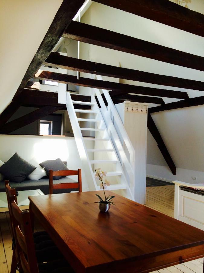 Haus Am Ufer Mit Rheinpanoramablick Apartment Koblenz  Exterior photo